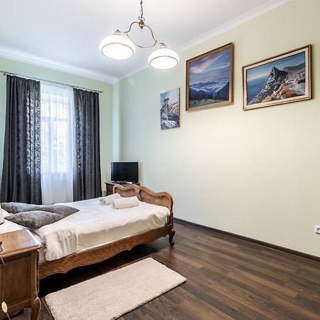 Modern Chaikovskogo Apartment Львов Экстерьер фото